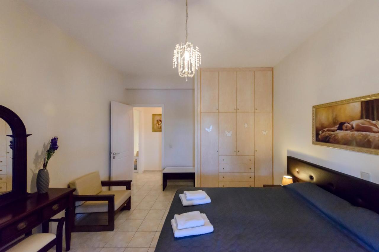 Villa Maxim With Private Pool & Tennis Court Halikounas Экстерьер фото